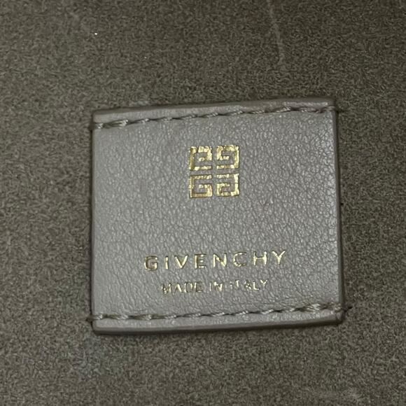 Givenchy Mediuum G Padlock Leather Hobo Bag Natural Beige Gold - Picture 16 of 16